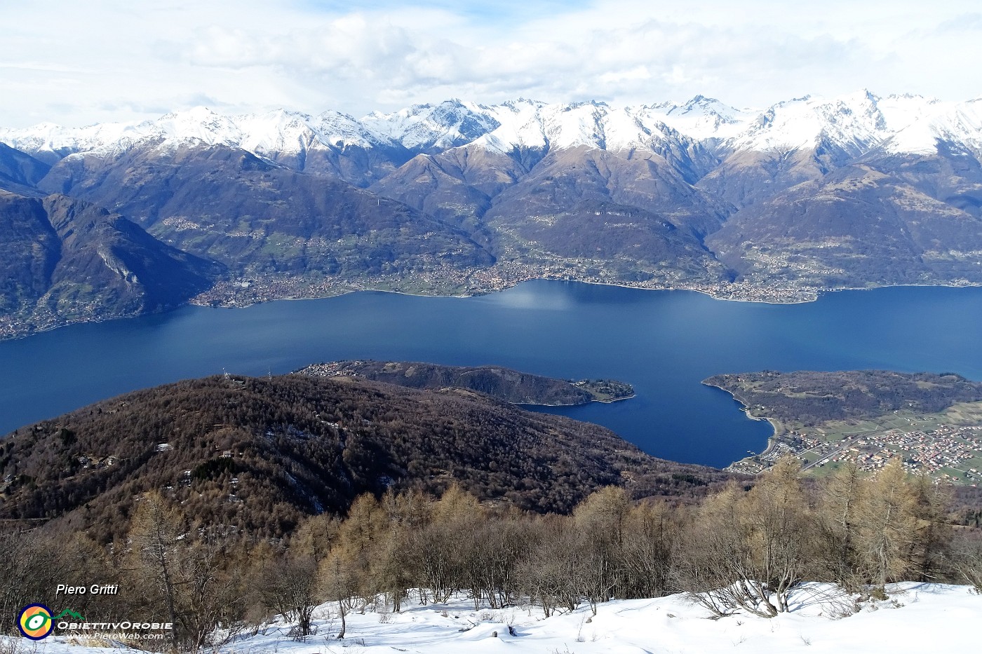 64 Vista sul lago alla penisola di Piona.JPG